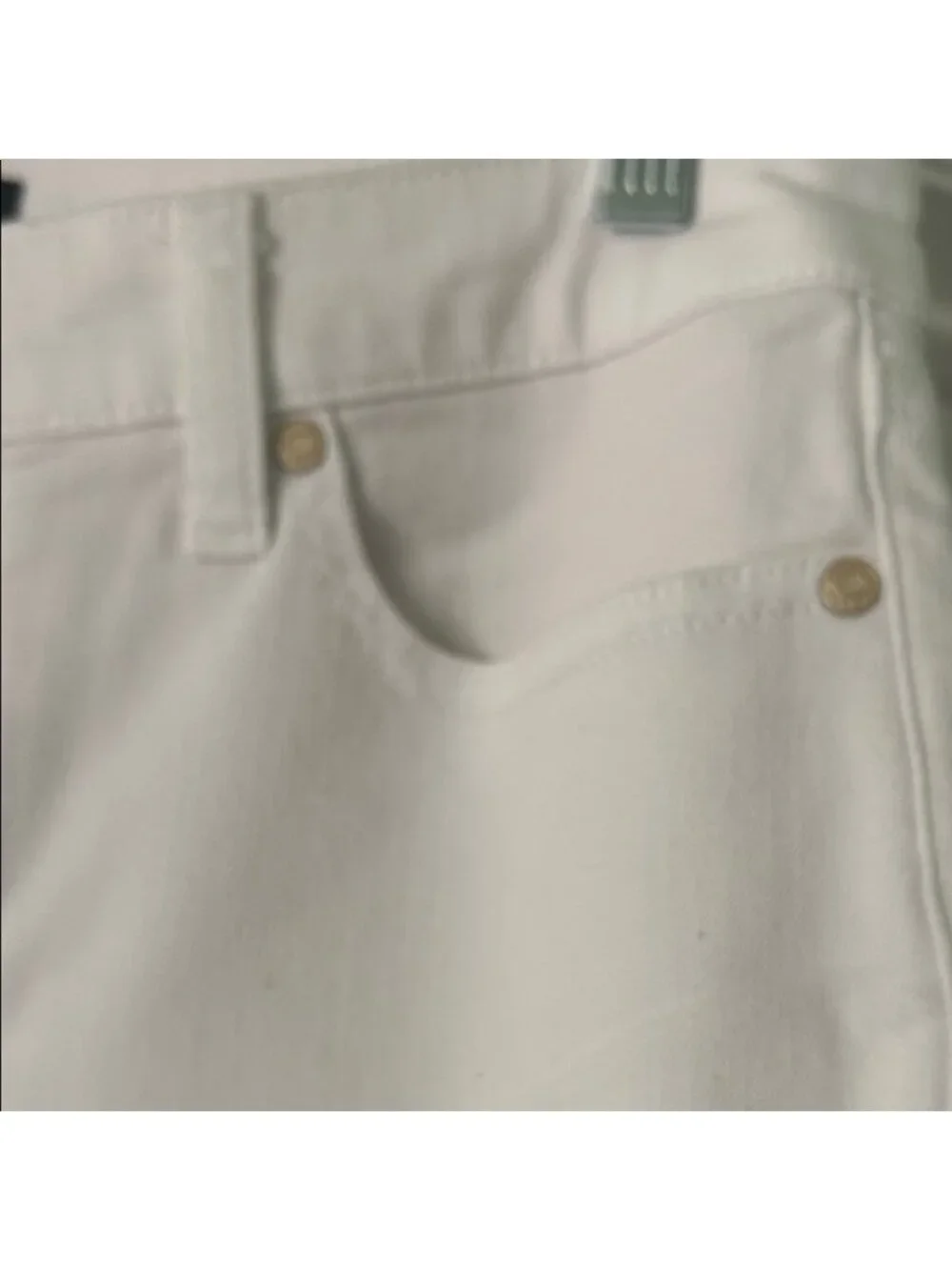 Women's Crisp White Straight Leg Jeans - Picture 3 of 9